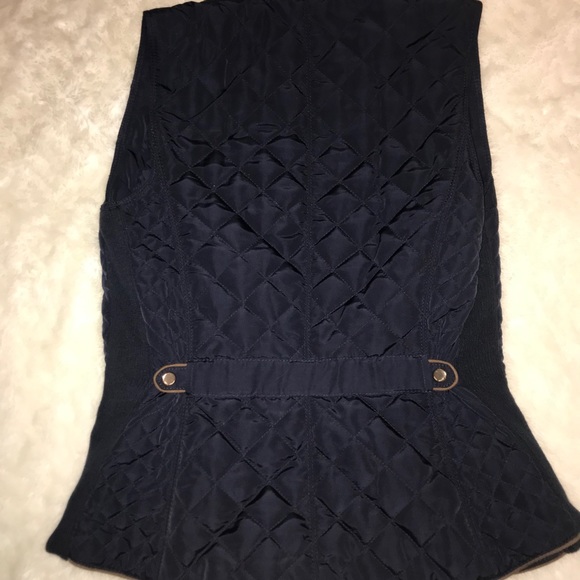 Fall Vest - Picture 5 of 6